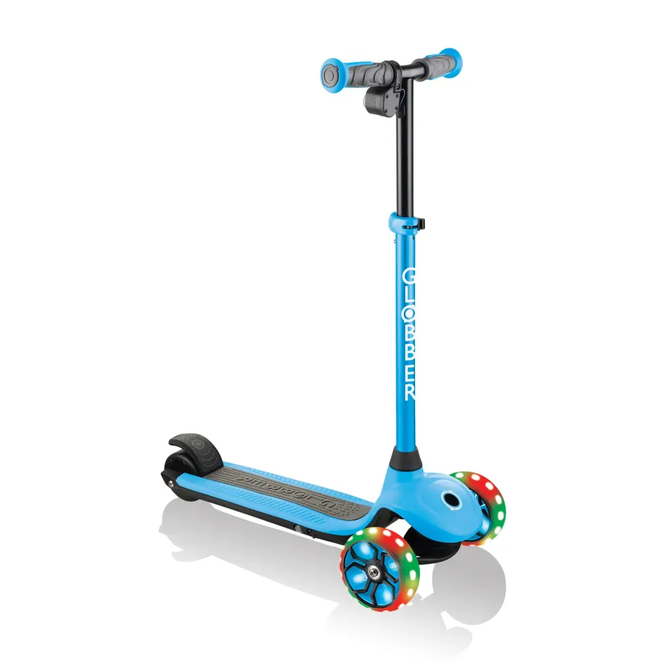 Globber E-Motion 4 Plus elsparkcykel 3-hjul LED