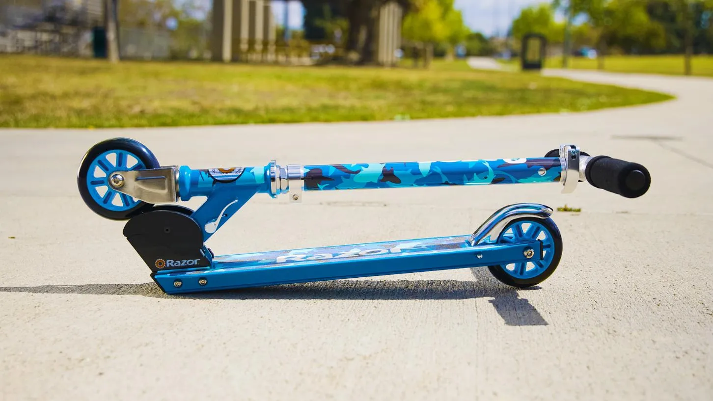 Razor A Shark Camo sparkcykel barn 65 kg aluminium
