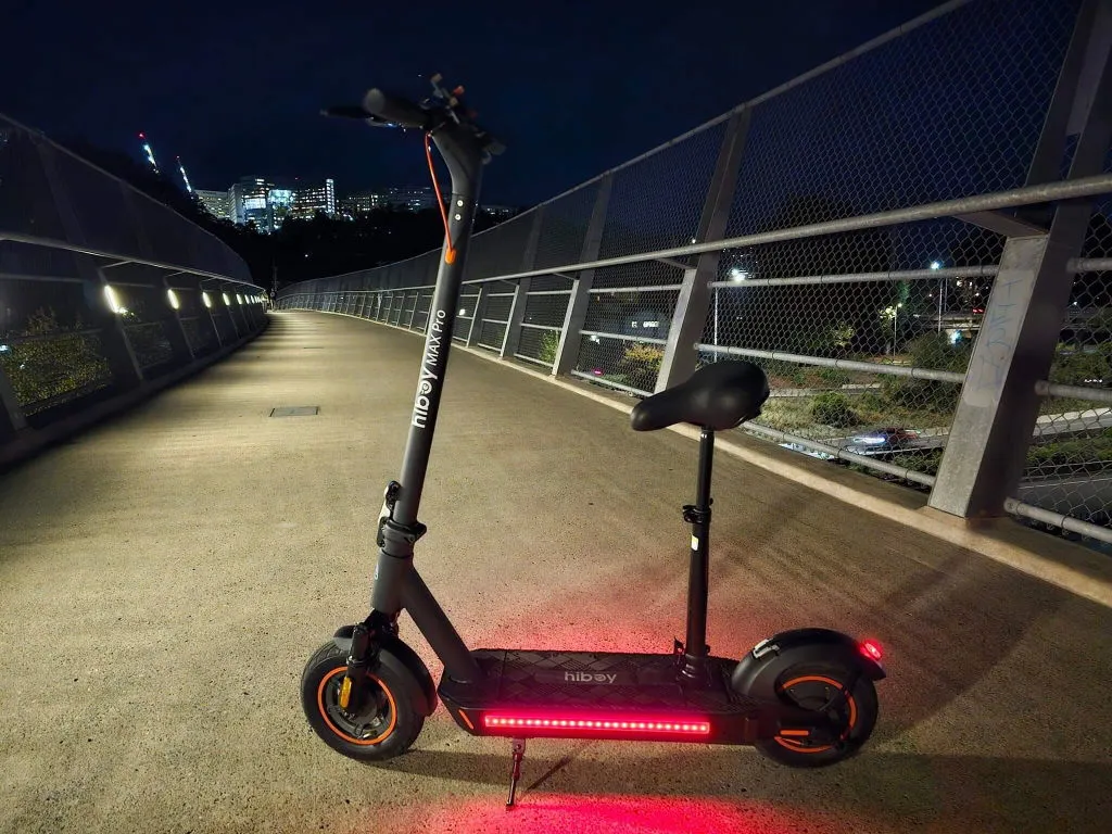 Hiboy MAX Pro elsparkcykel 11 tum lång räckvidd