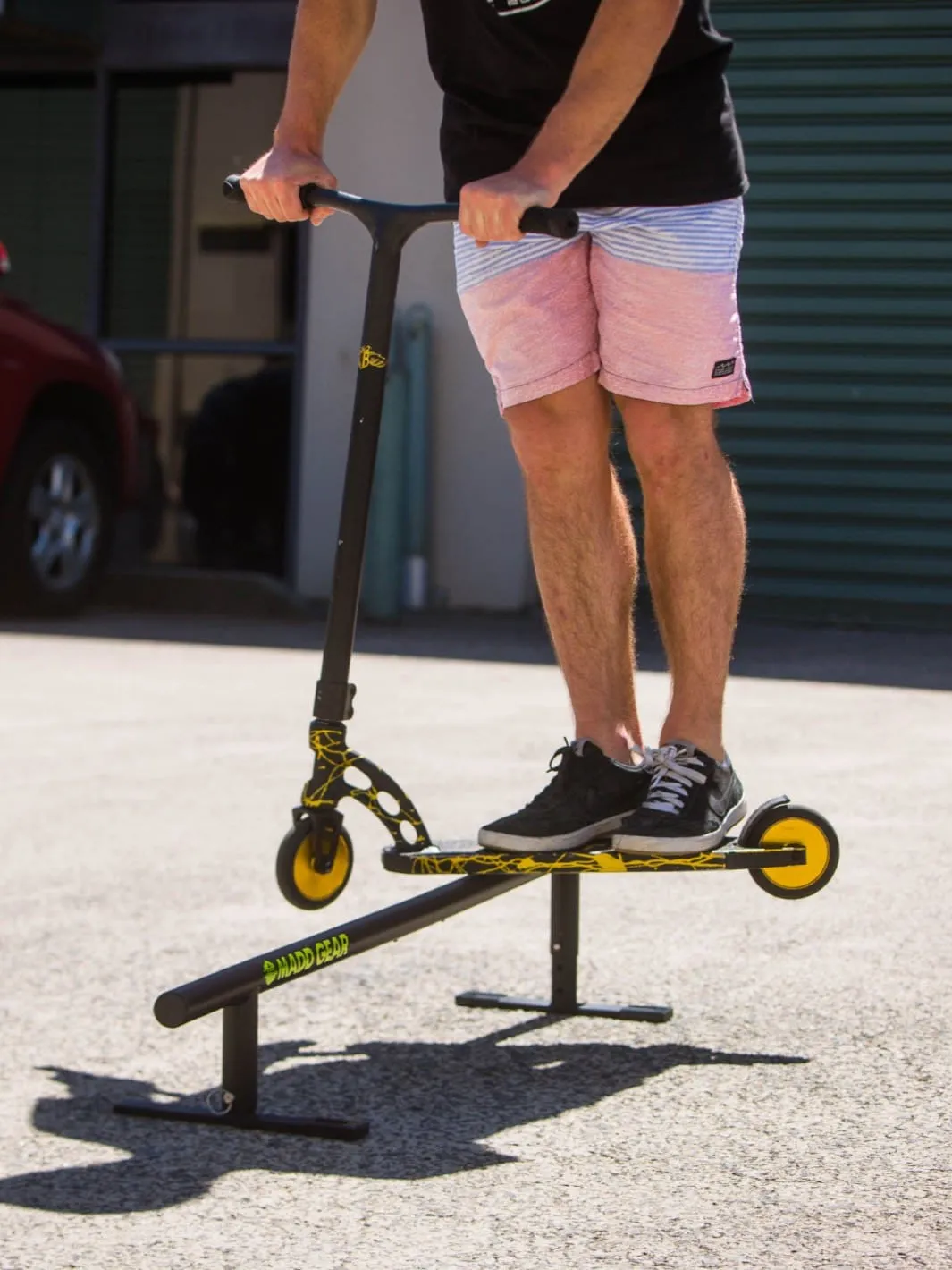 Madd Gear grindrail 55" justerbar