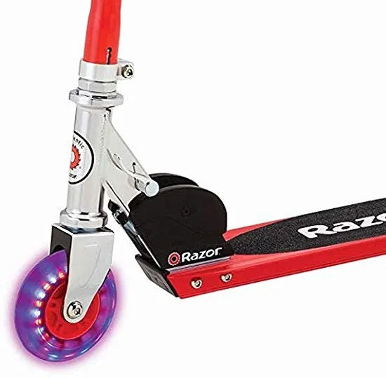 Razor Spark S Sport sparkcykel gnist och ljus