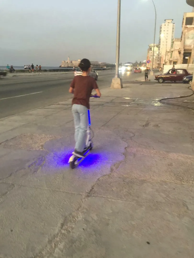 Hiboy S2 Lite ljusslinga elsparkcykel svart