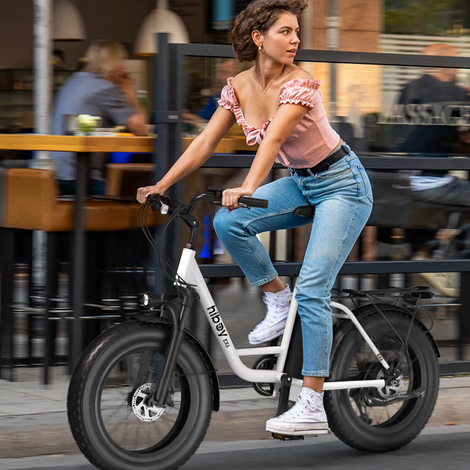 Hiboy EX6 elcykel vit ram med lågt insteg